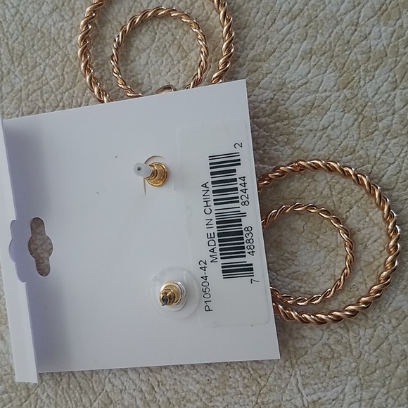 JUICY💛 COUTURE DOUBLE HOOP EARRINGS💛 - Picture 4 of 7